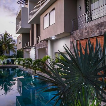 Entire Luxury 3 Bedroom Condo For Rent - Flic-En-Flac - Close To Beach Ngoại thất bức ảnh
