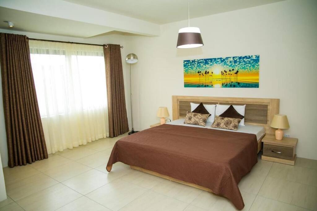 Entire Luxury 3 Bedroom Condo For Rent - Flic-En-Flac - Close To Beach Ngoại thất bức ảnh