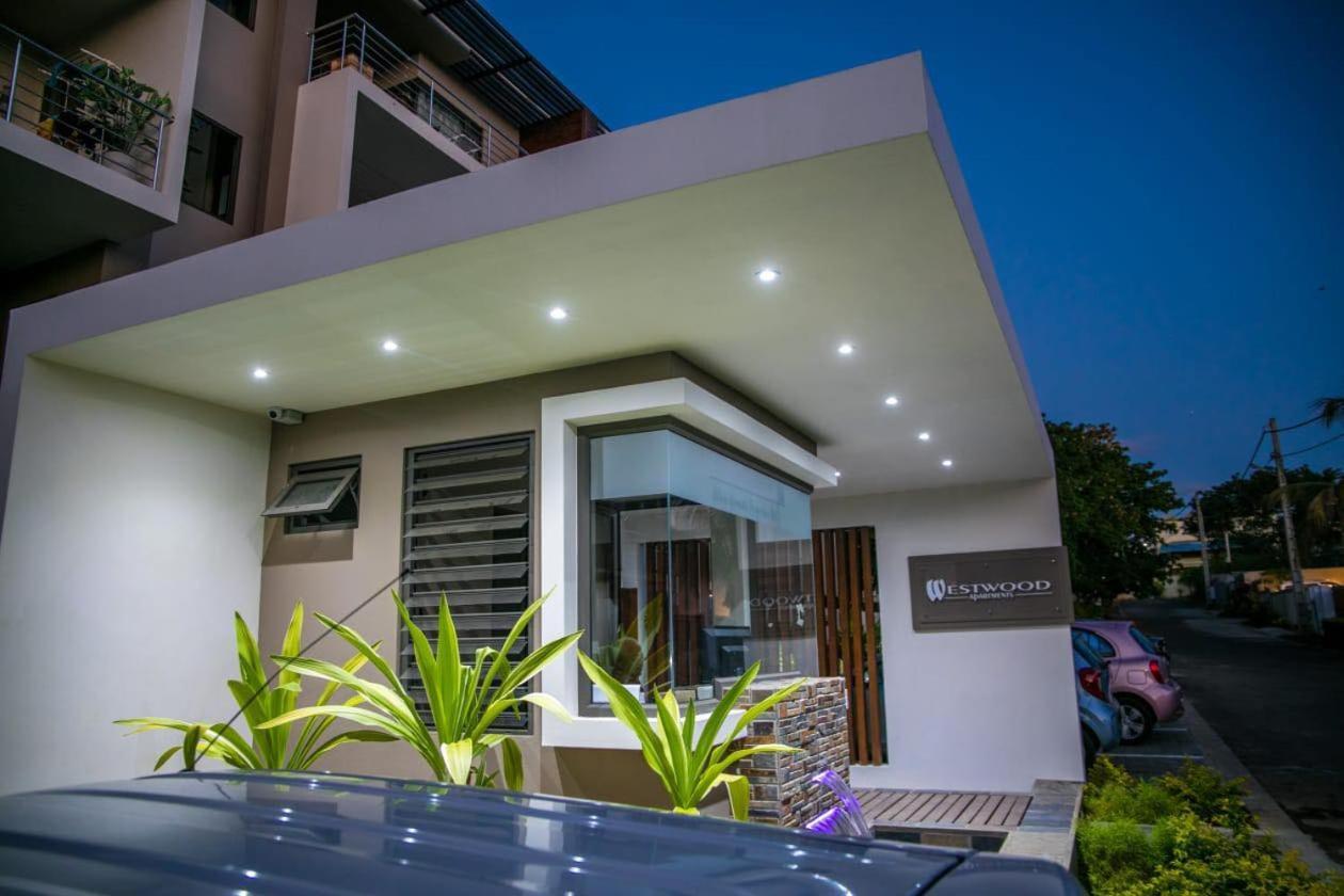 Entire Luxury 3 Bedroom Condo For Rent - Flic-En-Flac - Close To Beach Ngoại thất bức ảnh