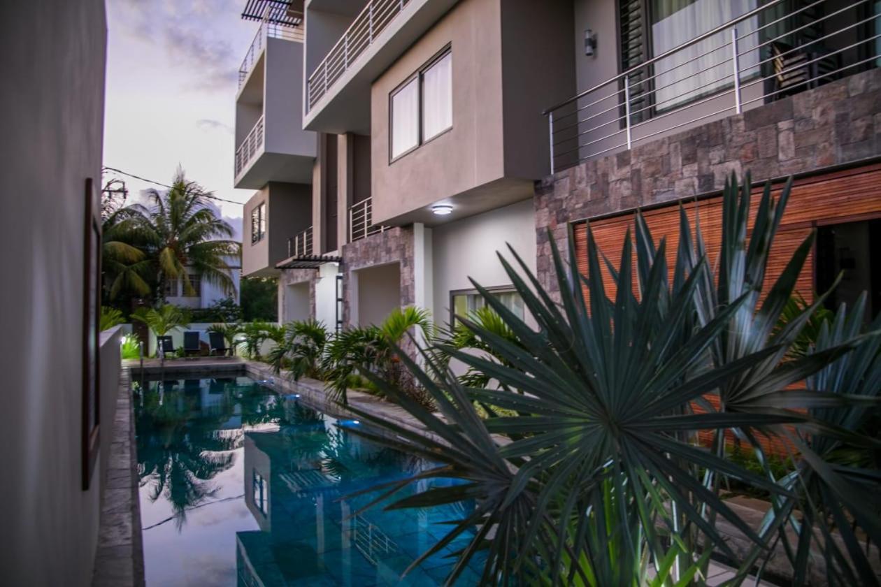 Entire Luxury 3 Bedroom Condo For Rent - Flic-En-Flac - Close To Beach Ngoại thất bức ảnh